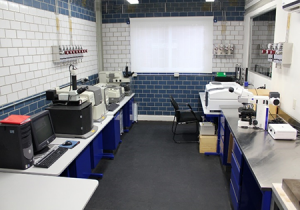 Laboratorio de espectroscopía molecular
