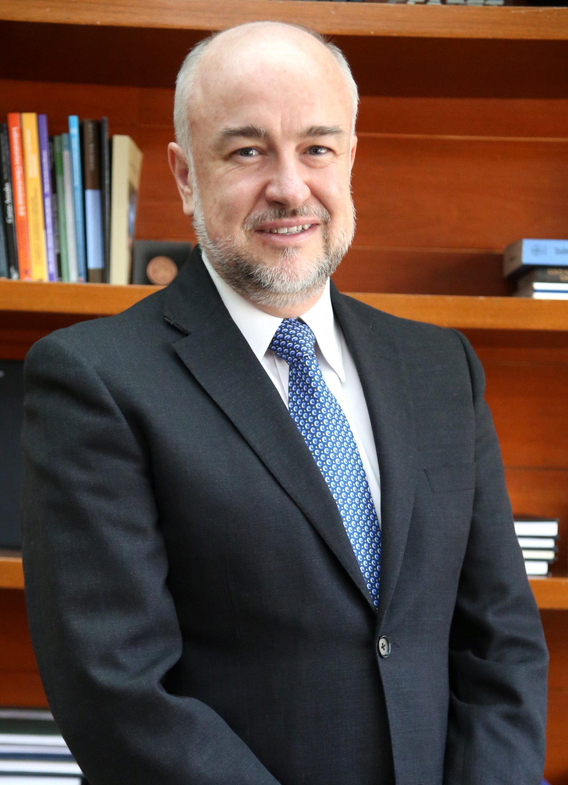 Dr. Rodolfo Zanella Specia